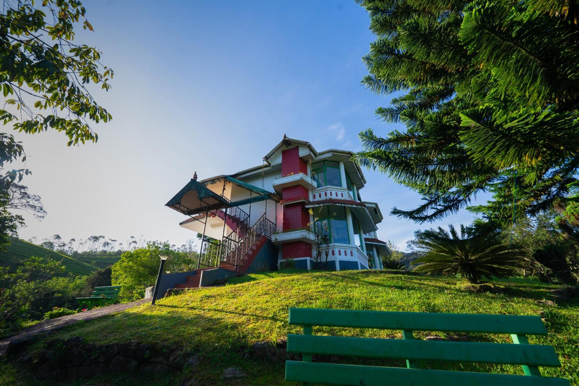 Camelot Resort Munnar Exterior photo