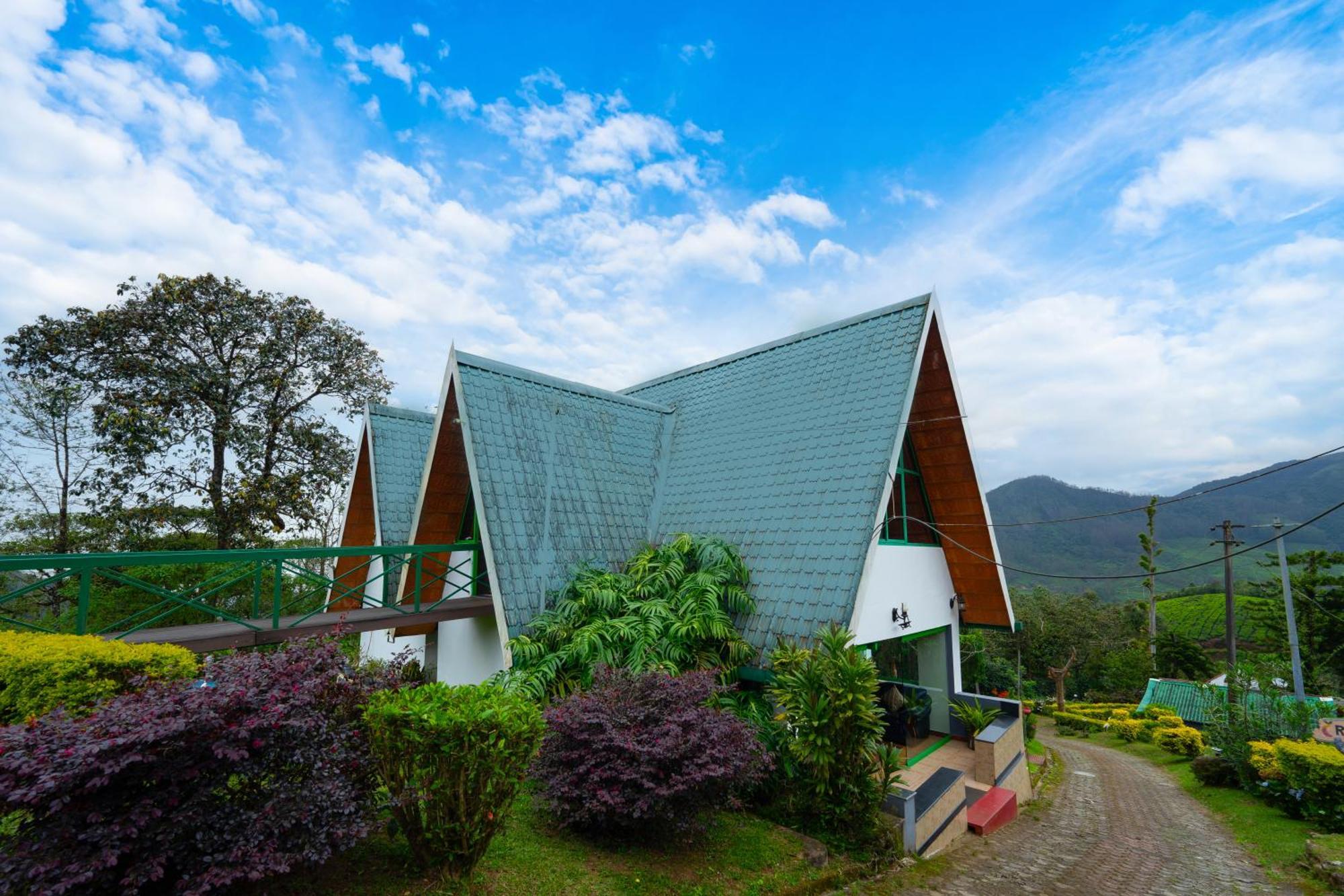 Camelot Resort Munnar Exterior photo